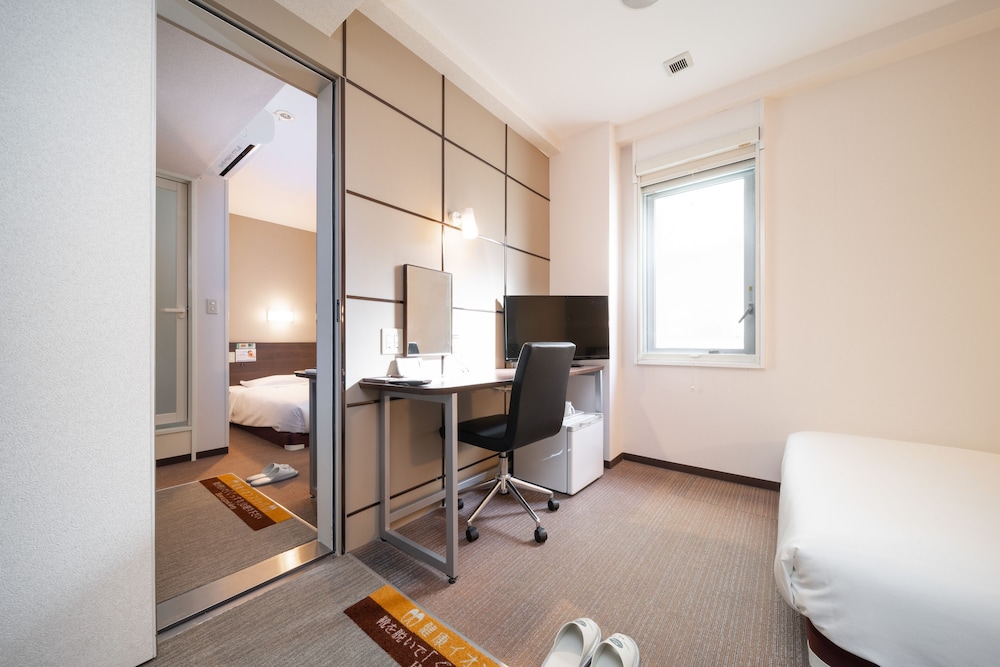 Connecting Room - Photo 1