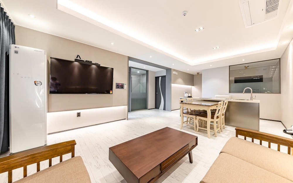 VIP Family Avenue - 2 Rooms - Photo 4
