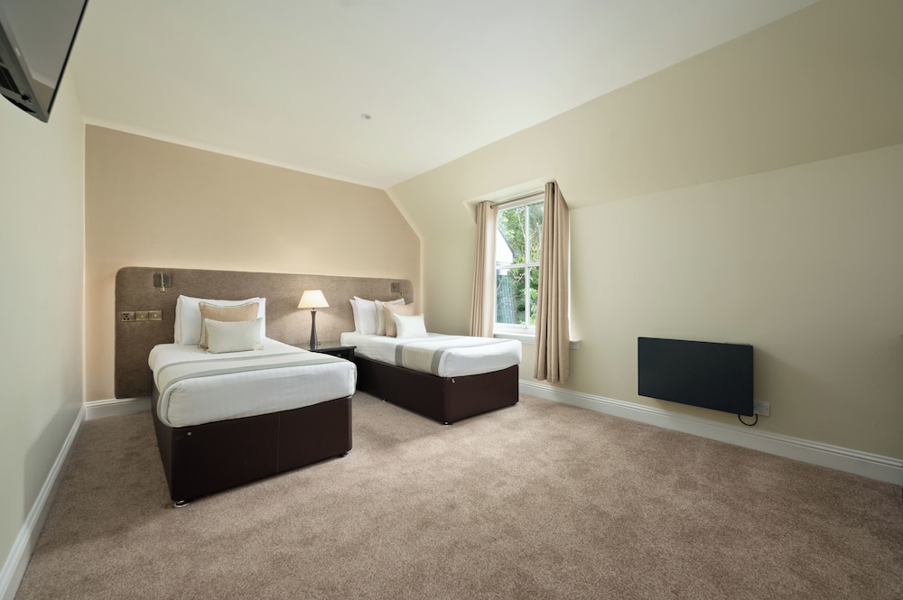 Superior Two Bedroom Lodge - Photo 2