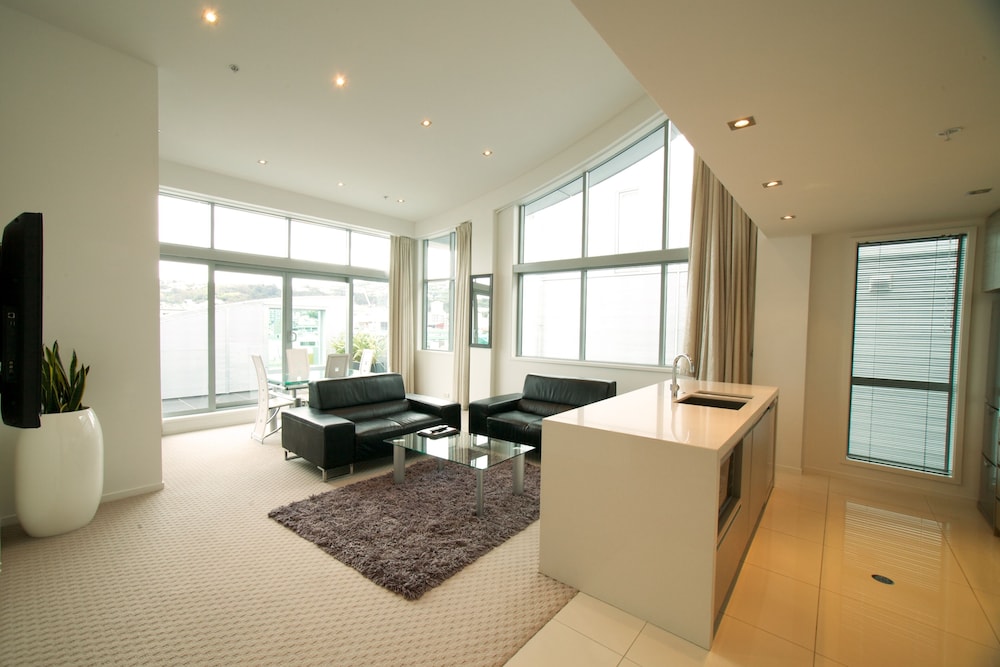 Two Bedroom Penthouse Apartment photo 2