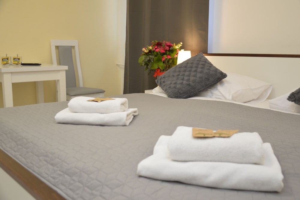 Comfort Double Room, 1 Queen Bed, Non Smoking photo 1