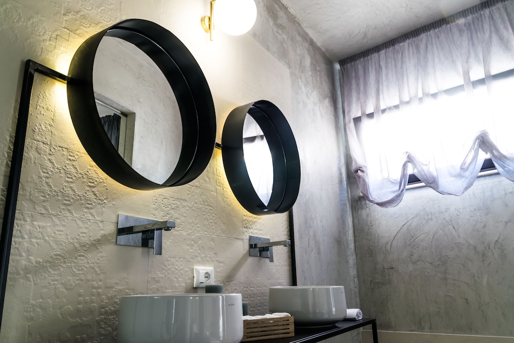 Suite (King) - Photo 18