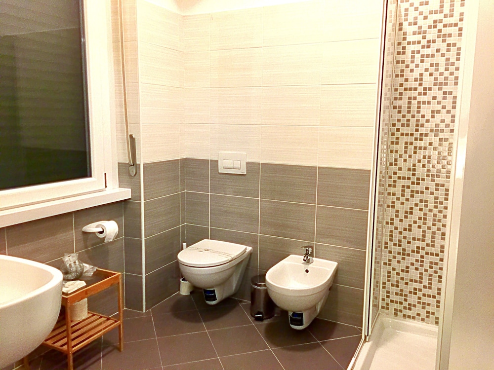 Quadruple Room, Private Bathroom, Garden View photo 3