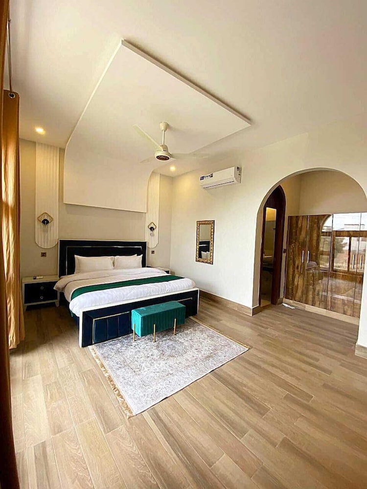 Comfort Room