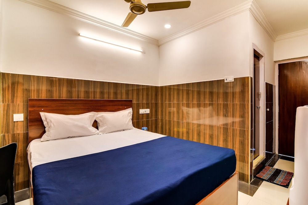 Standard Double or Twin Room photo 1