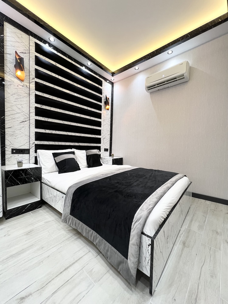 Luxury Room photo 3