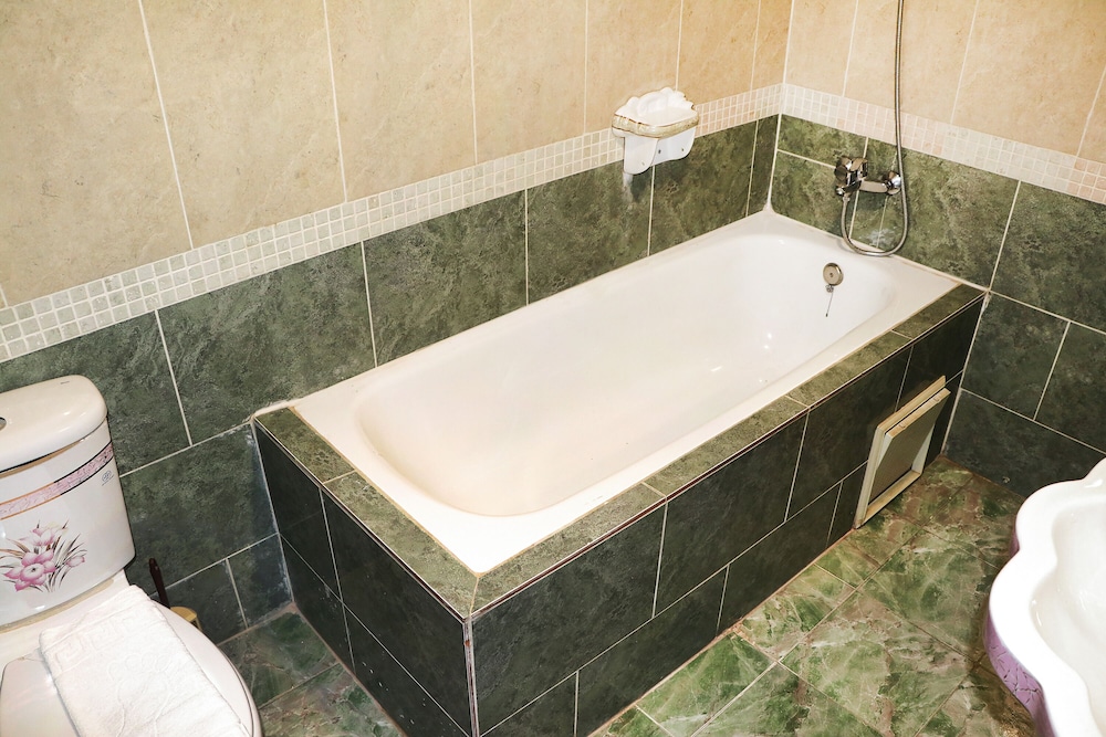 Comfort Suite photo 2