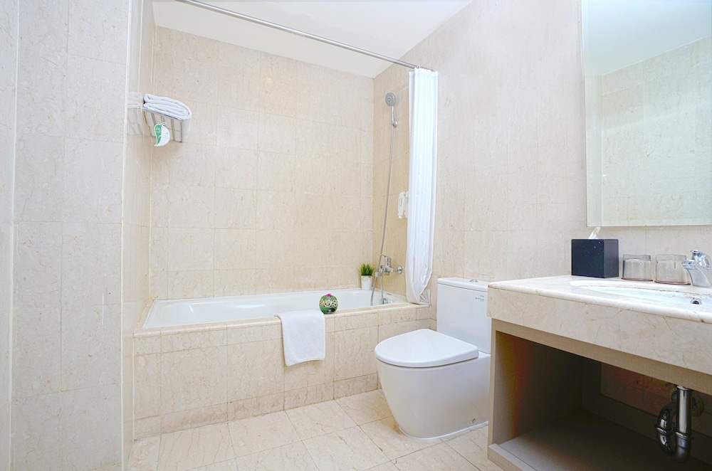 Deluxe Suite, 2 Bedrooms - Photo 2