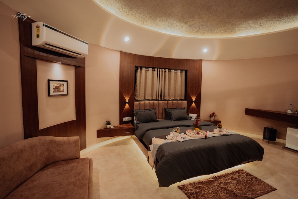 Deluxe Rooms with Balcony and Forest View photo 2