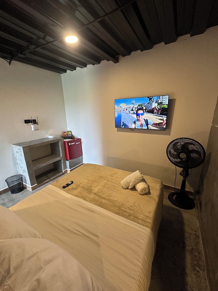 Comfort Double Room with Air Conditioning photo 3