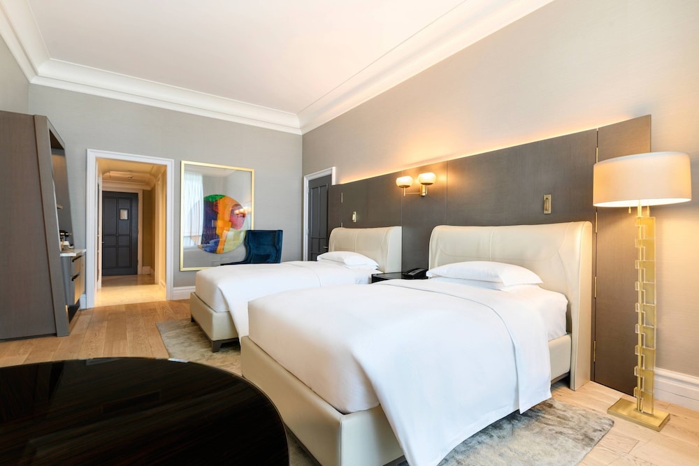 Deluxe Room, 2 Twin Beds, Sea View (Balcony) - Photo 1