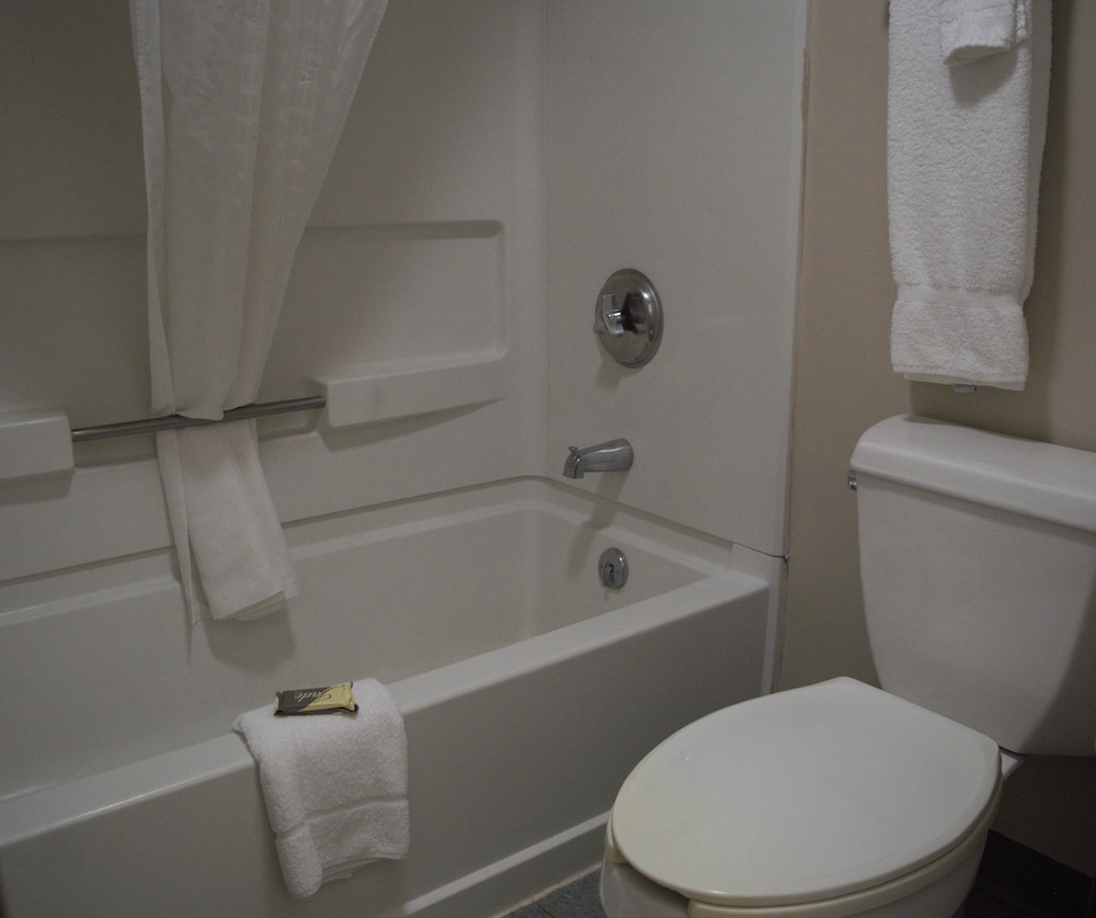 Standard Room, 2 Double Beds photo 3