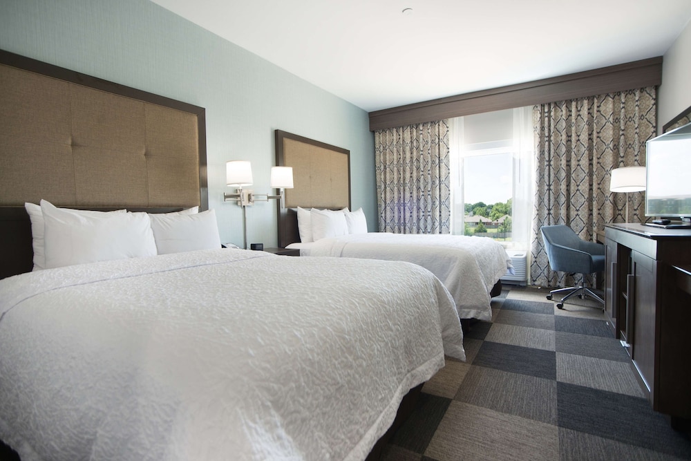 Room, 2 Queen Beds, Accessible, Non Smoking photo 1