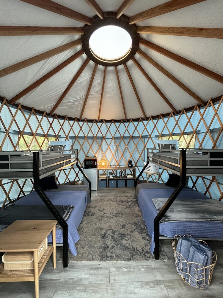Tent (Yurt)