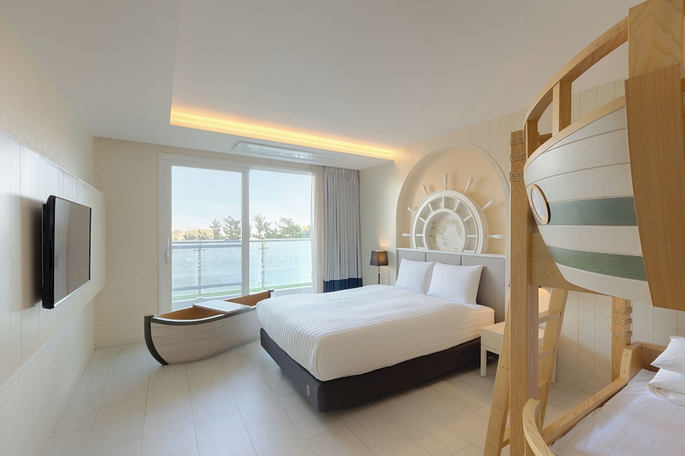 [Hotel] Superior Kids Terrace (Clean/Standard/Double+Kids Bunk Bed)-Under 150cm Kids Only photo 3