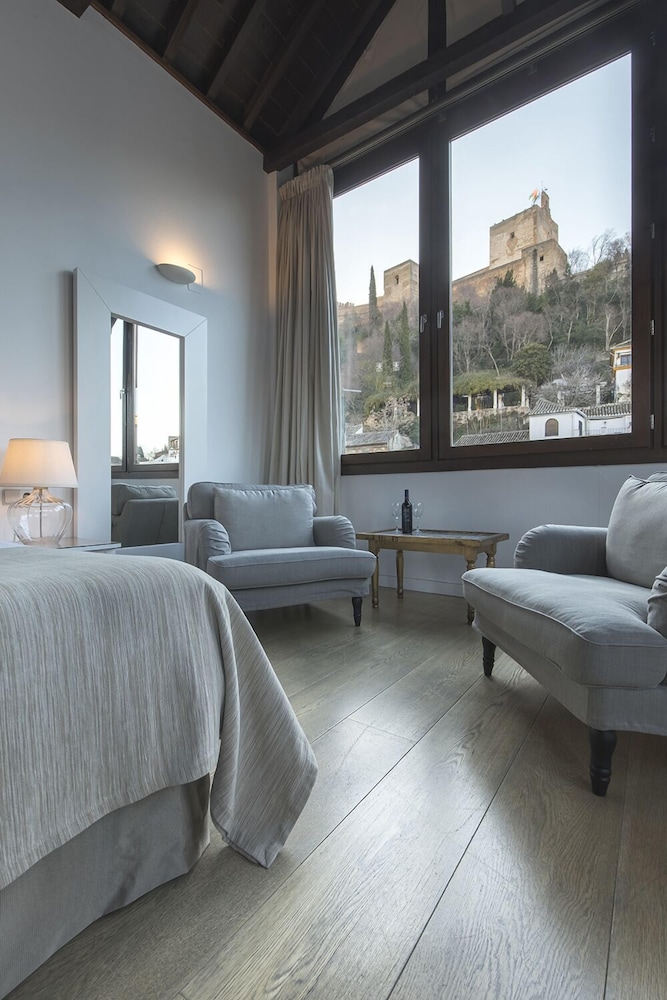 Suite (Alhambra View) - Photo 4