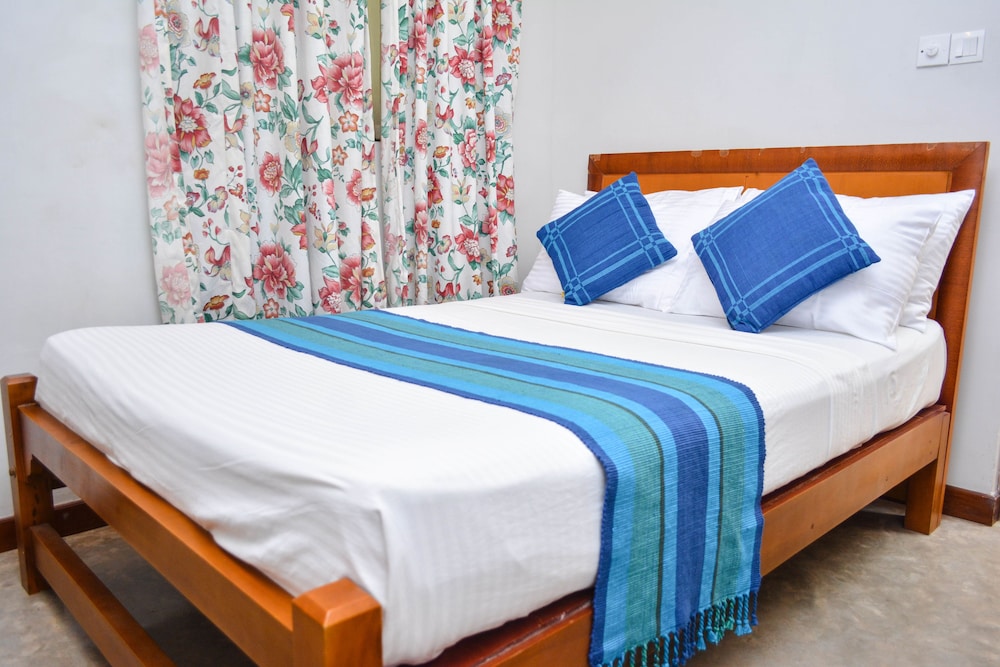 Economy Double Or Twin Room
