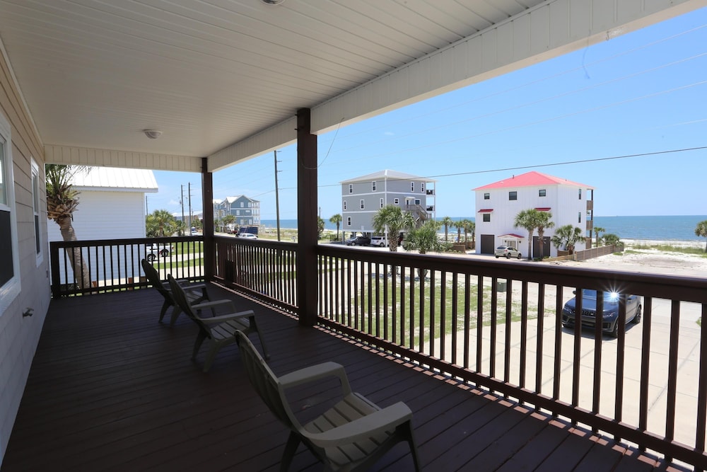 House, Multiple Beds (The Shore House) photo 2