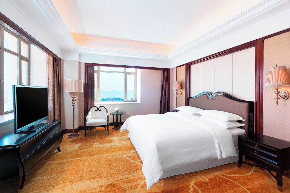Suite, 1 King Bed, Sea View, Concierge Lounge Access