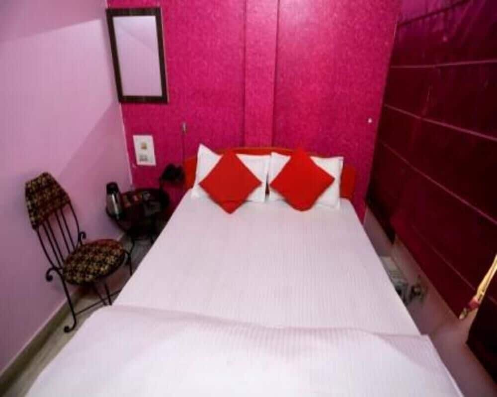Deluxe Double Room - Photo 5