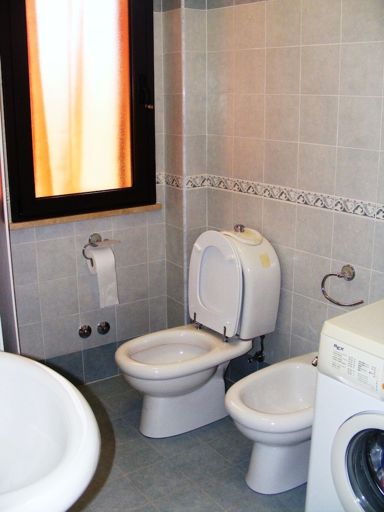 Villa Individuelle à 20m de la Mer pour Séjour et/ou Soins Thermaux Près de Taormina, Photo 11