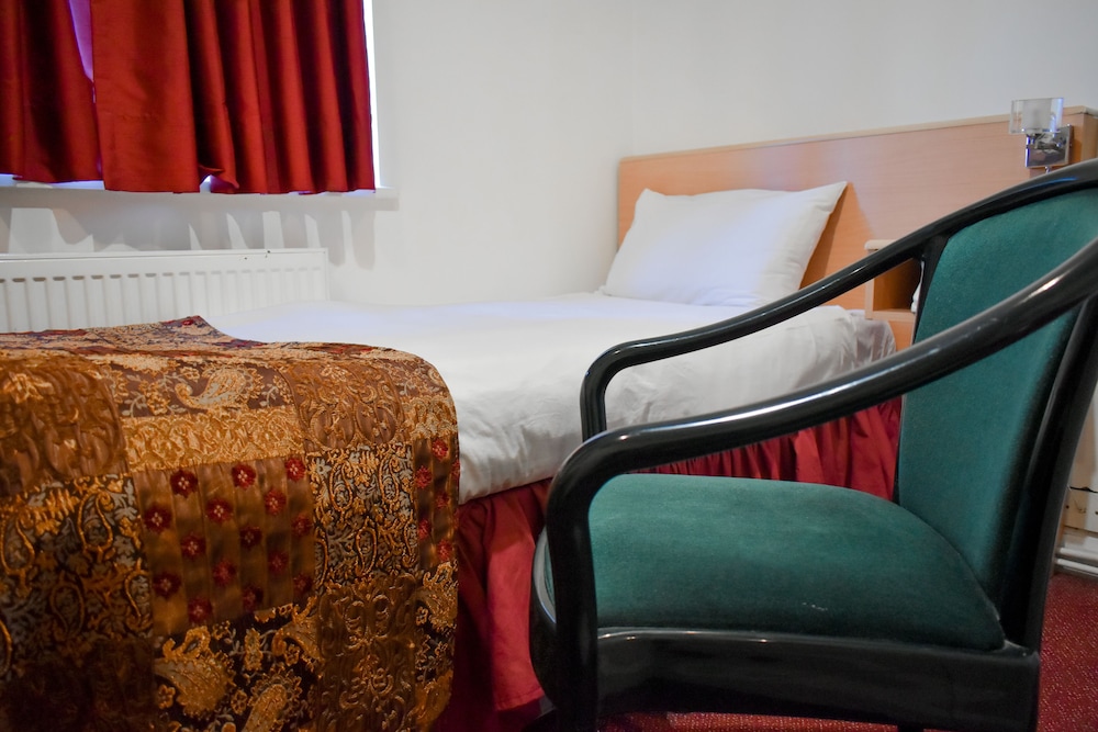 Classic Single Room