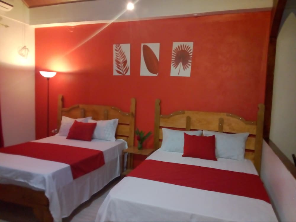 Comfort Quadruple Room, 2 Double Beds