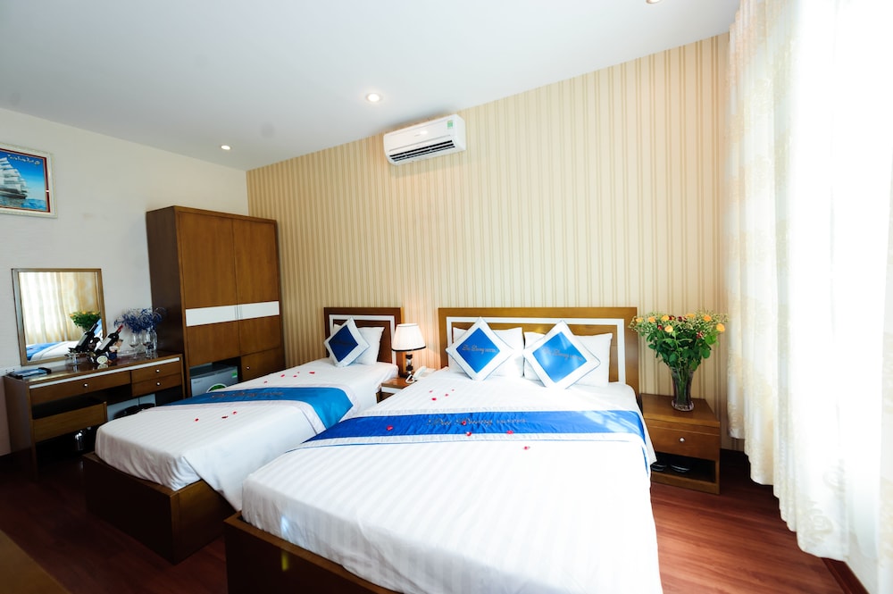 Family Twin Room