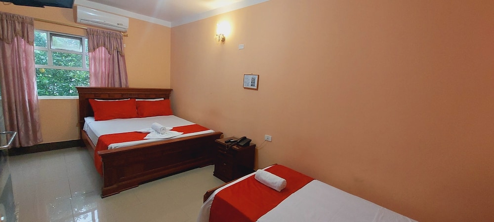 Standard Double Room photo 3
