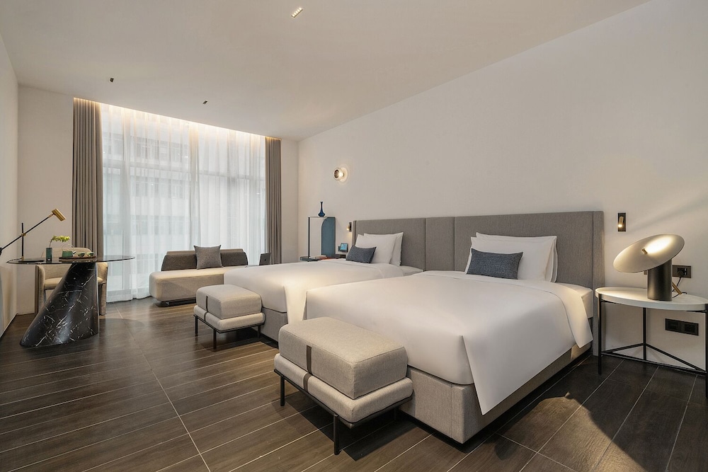 Business Double Or Twin Room
