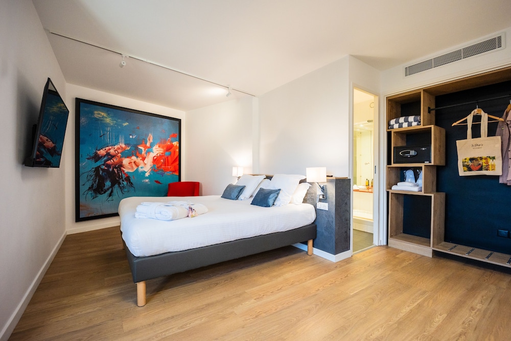 Junior Suite - Photo 1