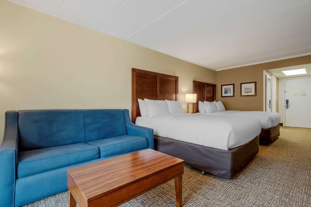 Room, Multiple Beds, Non Smoking (Efficiency) - Photo 3
