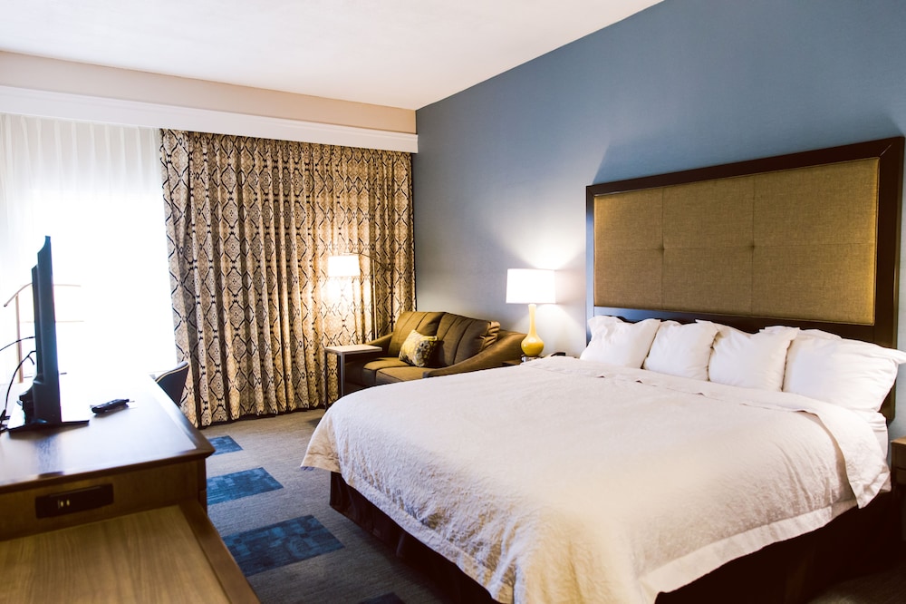 Room, 1 Queen Bed, Non Smoking - Photo 2