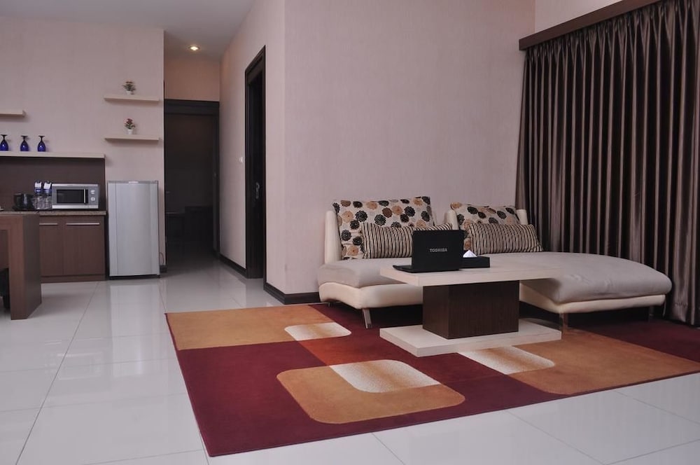 2 Bedrooms Suite photo 3
