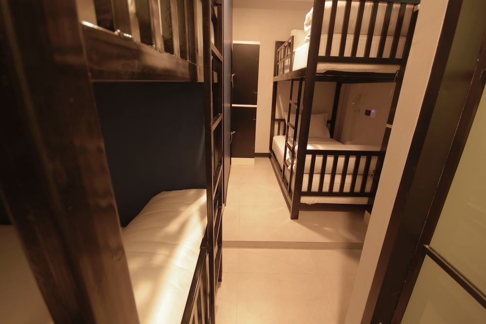 Mixed Dormitory 6 Person photo 1