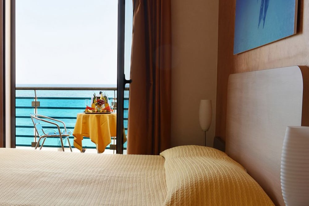 Double Room, Sea View
