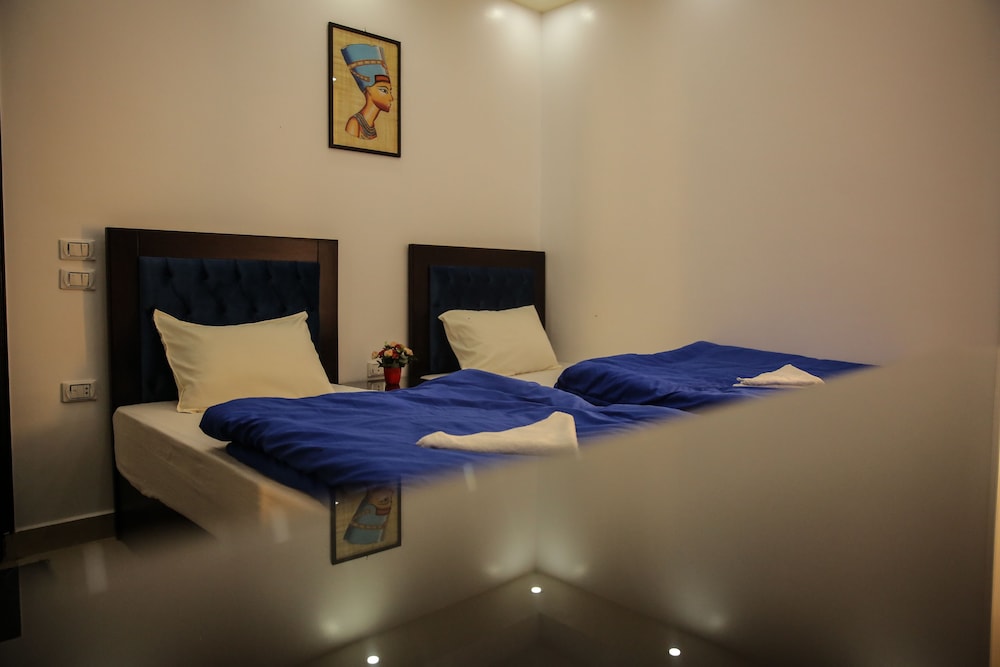 Signature Twin Room, 2 Twin Beds - Photo 3