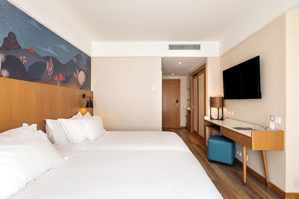 Superior Room, Balcony - Photo 4
