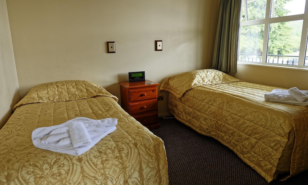 Standard Room, 2 Bedrooms photo 2