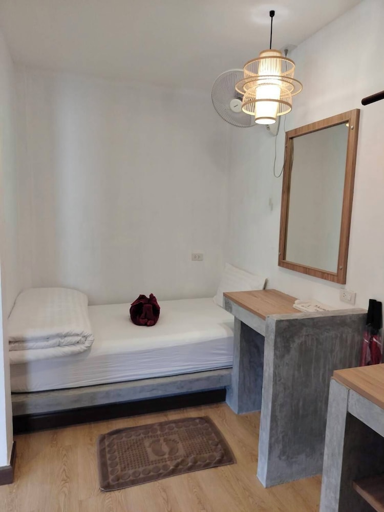 Premier Suite Bungalow photo 3