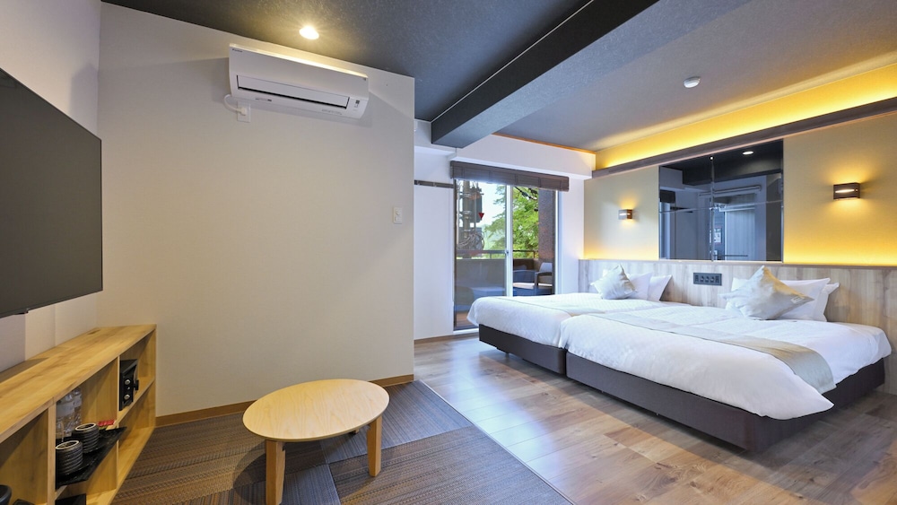 Superior Japanese-Western Classic Room with Open-air Bath