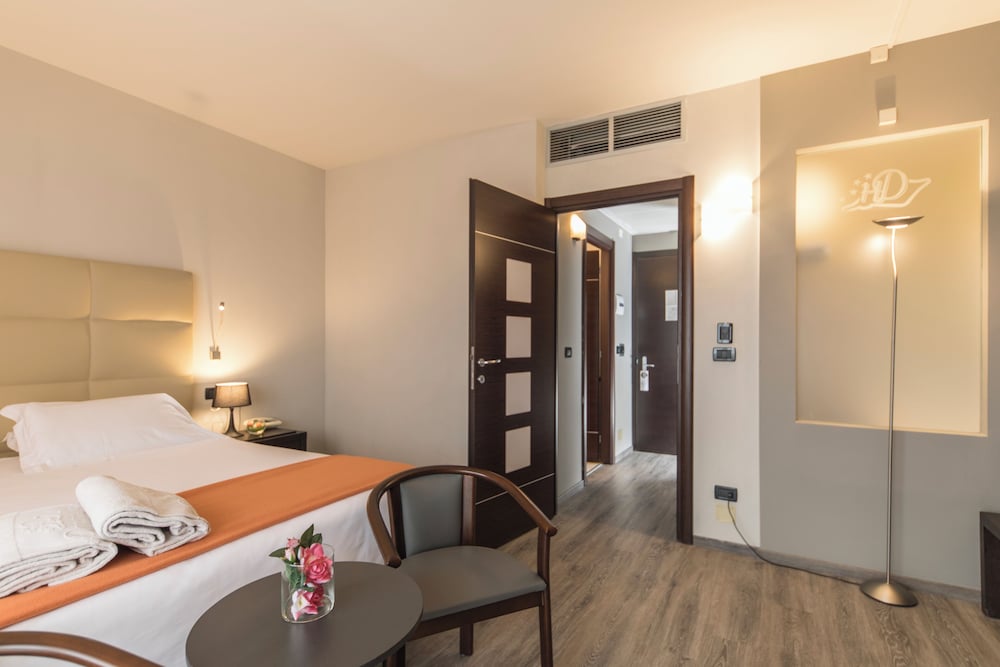 Superior Double or Twin Room - Photo 4