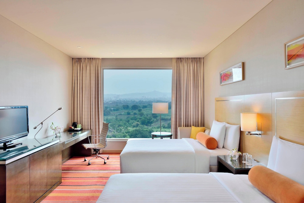 Executive Room, 2 Twin Beds, Executive Level photo 3
