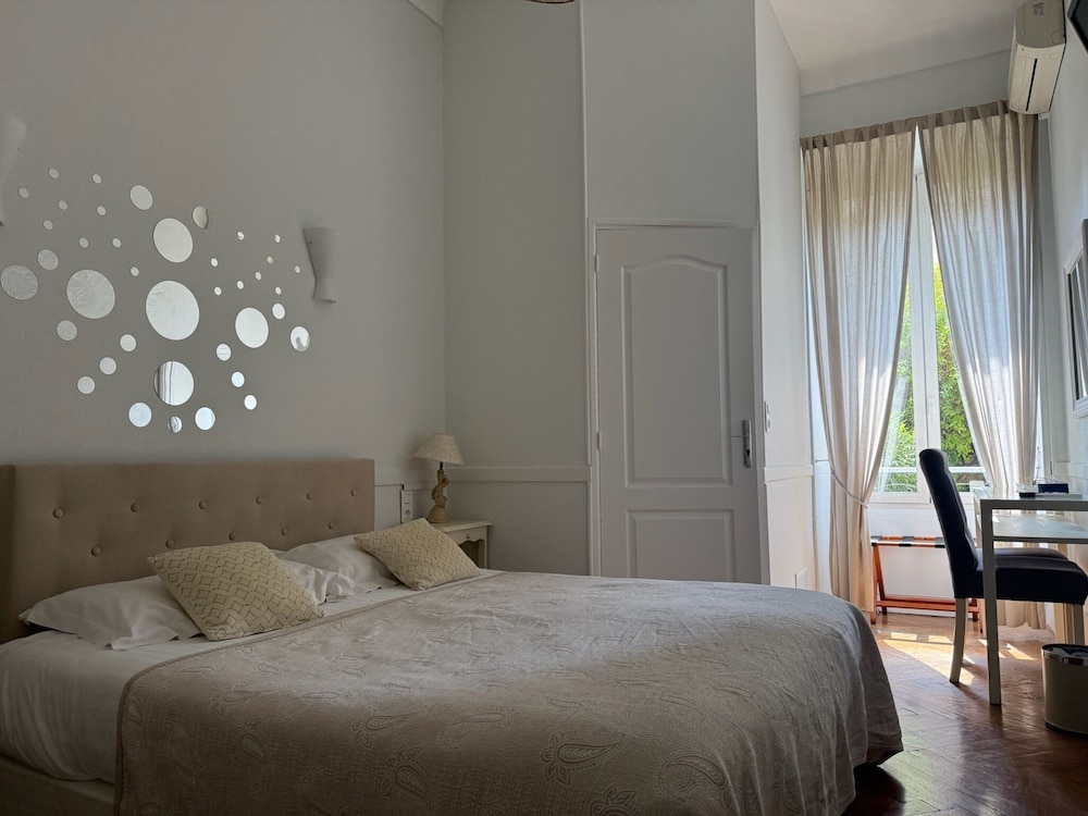 Comfort Double Room, Garden View