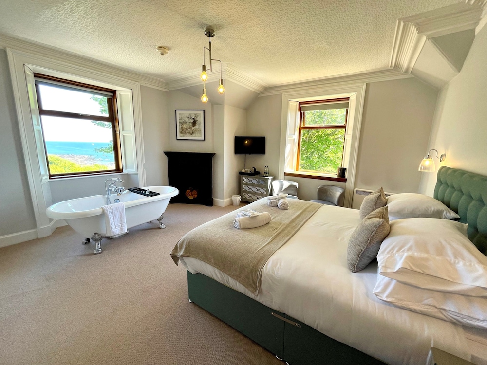 Luxury Studio Suite photo 1
