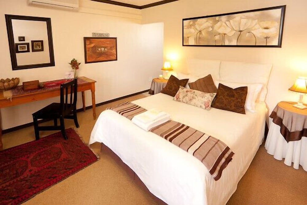 Luxury Twin Room photo 2
