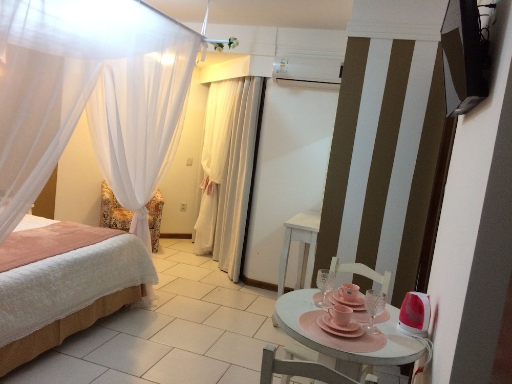 Romantic Twin Room photo 2