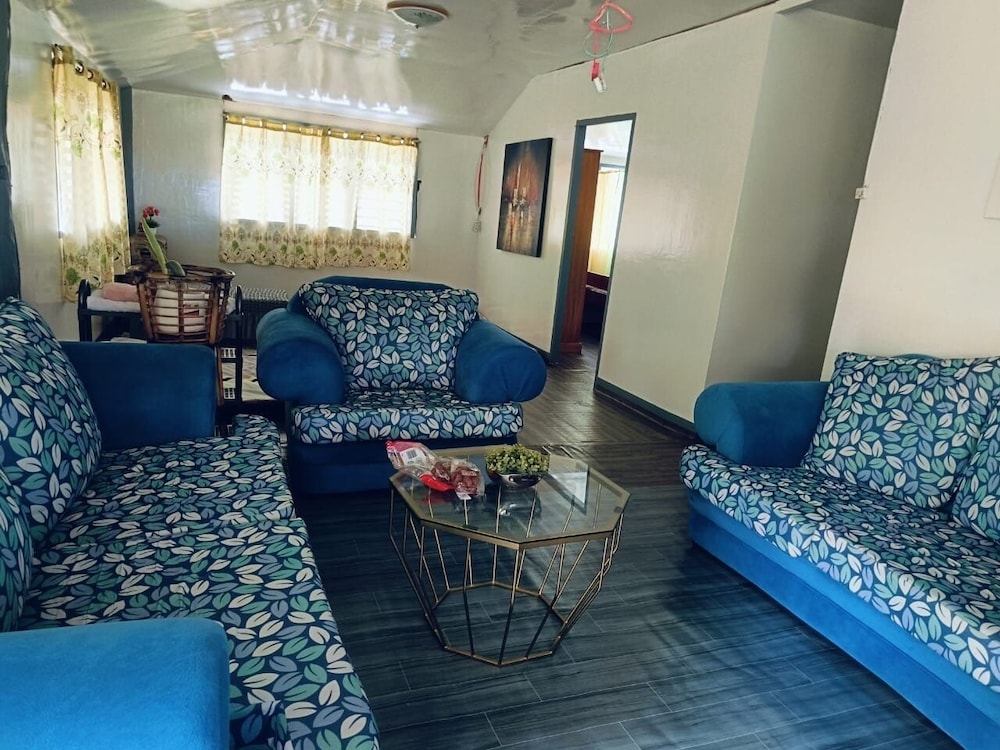 Family Studio Suite, Pool View photo 1