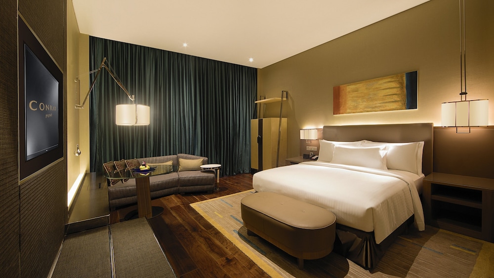King, Premier Room, 1 King Bed photo 3