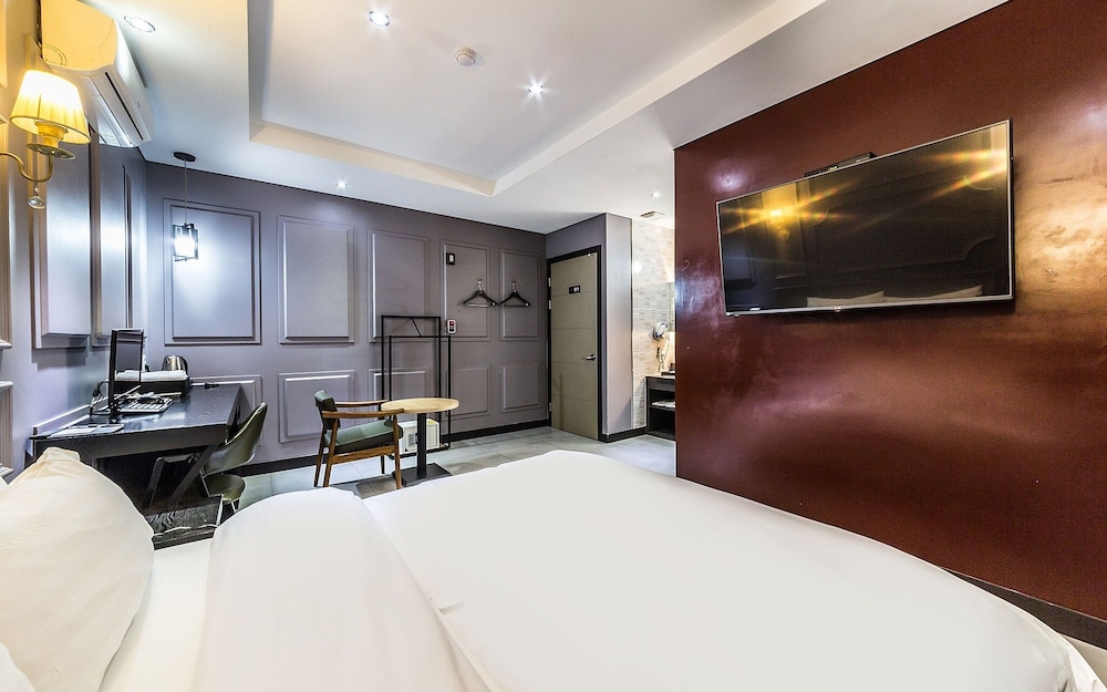 Room (Standard room) - Photo 3
